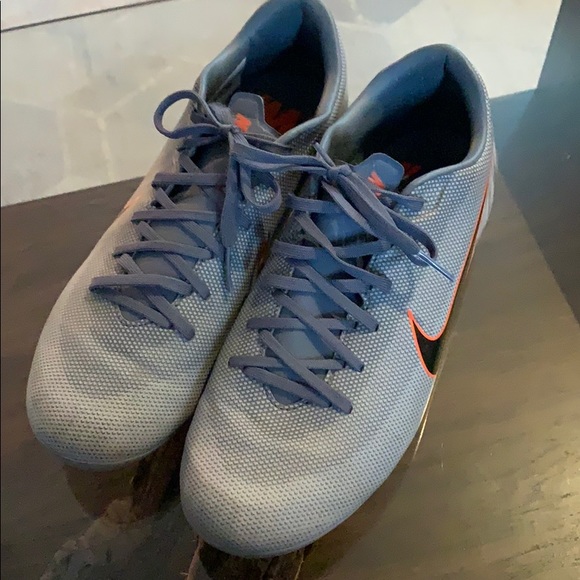 ⚽️ Youth Nike Mercurial Vapor 12 Academy sz 5.5 - Picture 4 of 9